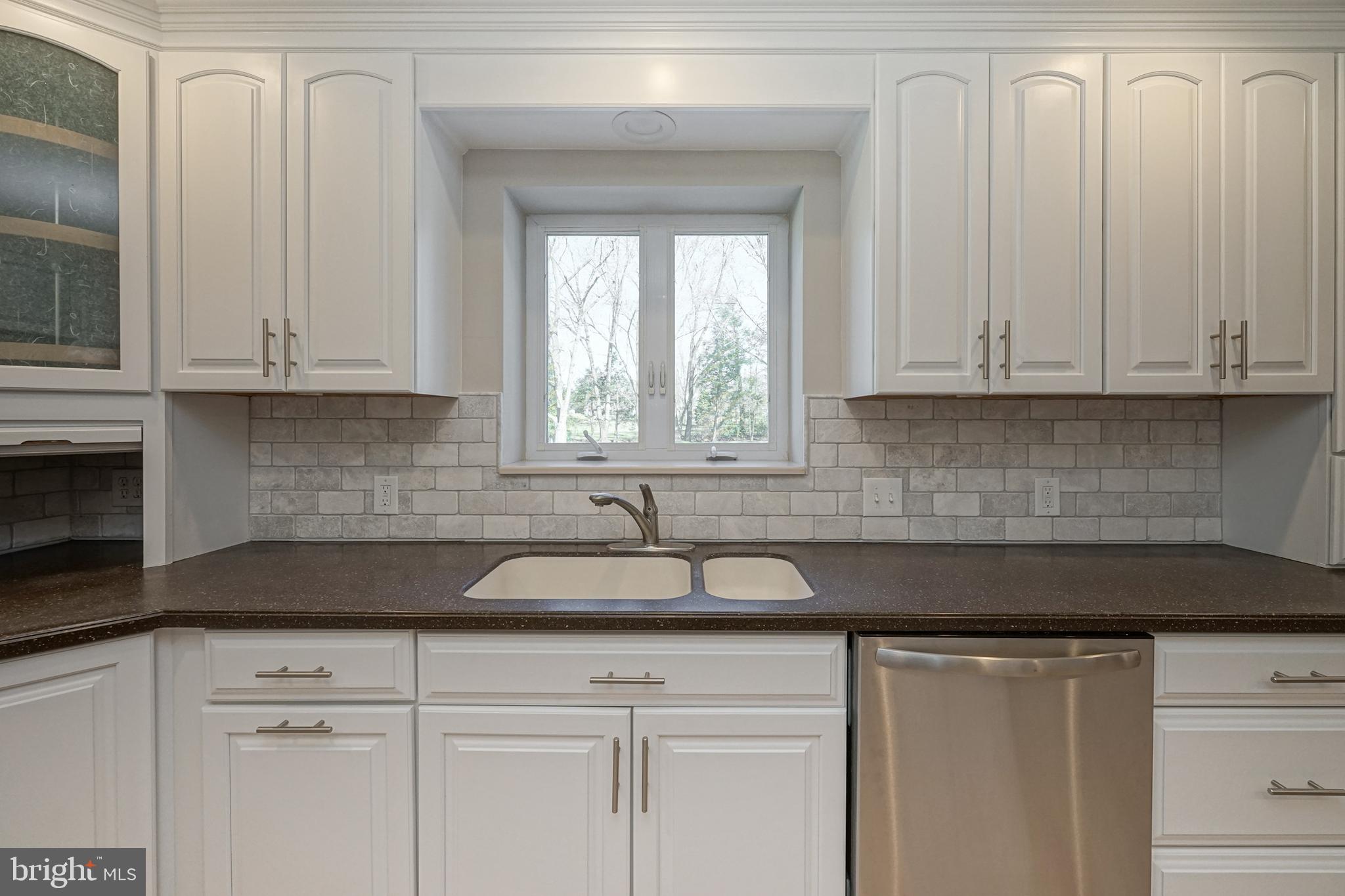 415 Chapel Heights Road Sewell, NJ 08080 - Photo 8 of 43 Gallery Image 8