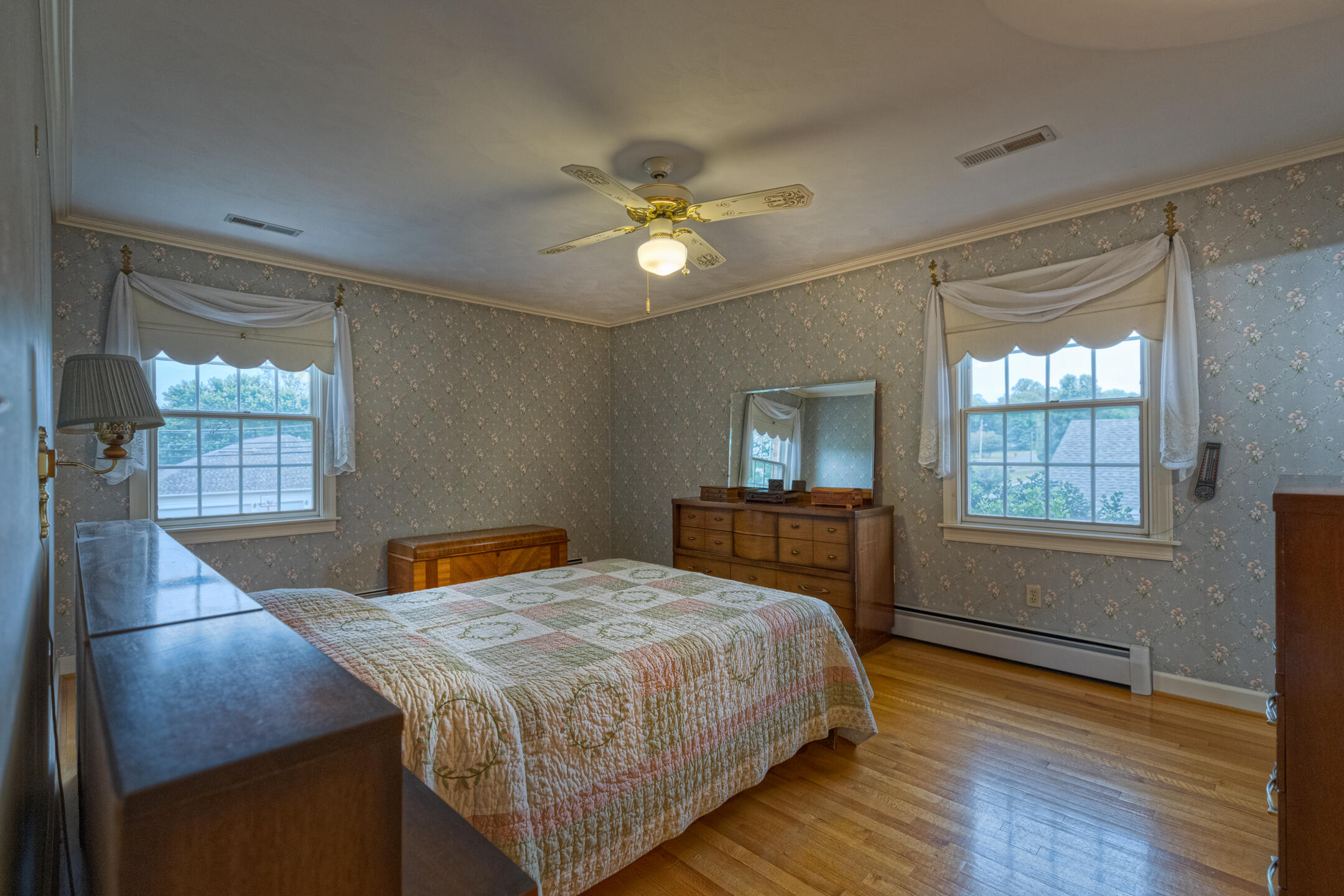 1615 Deyerle Road Southwest Roanoke, VA 24018 - Photo 21 of 43 22