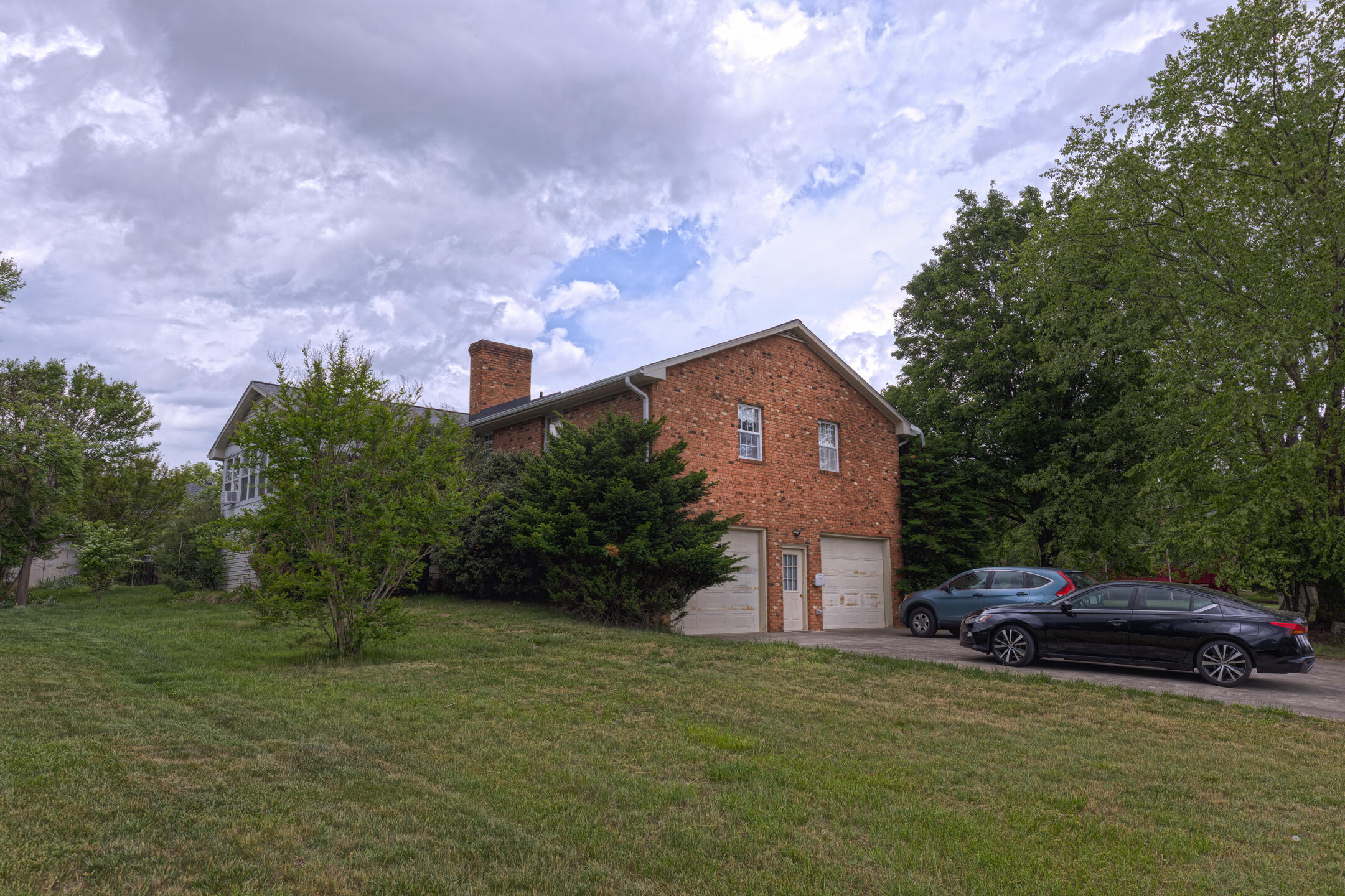 1615 Deyerle Road Southwest Roanoke, VA 24018 - Photo 33 of 43 34