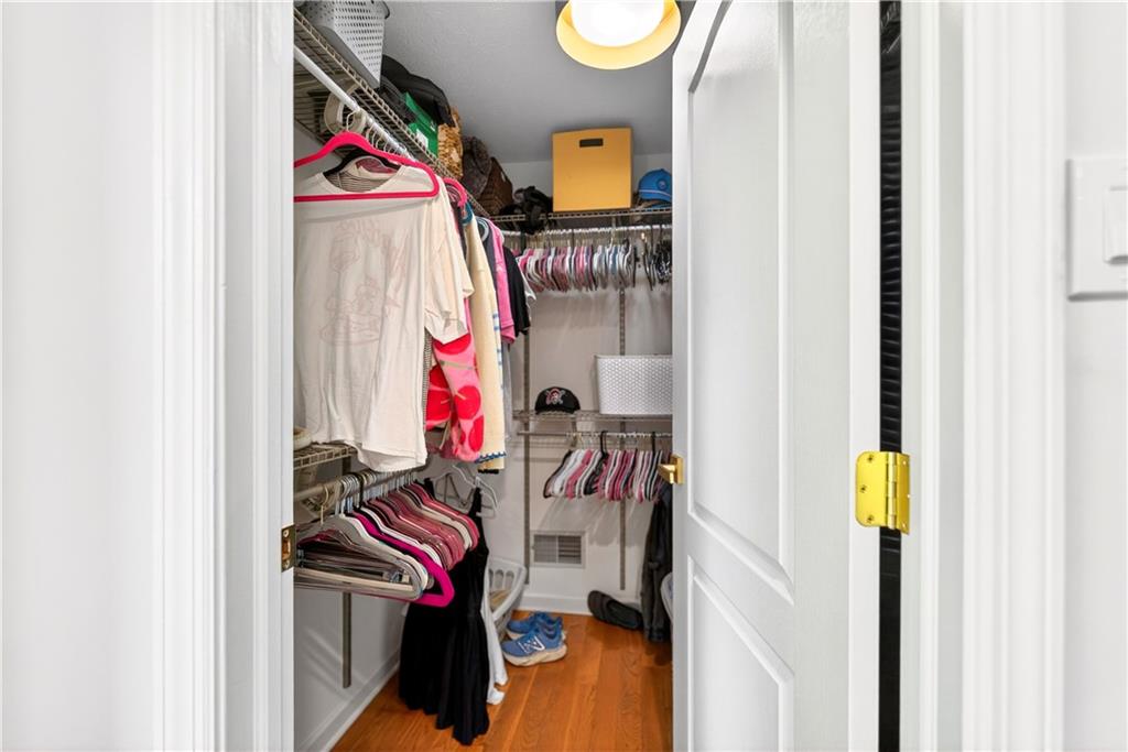 532 Hunters Path Road Bridgeville, PA 15017 - Photo 27 of 44 Walk in Closet