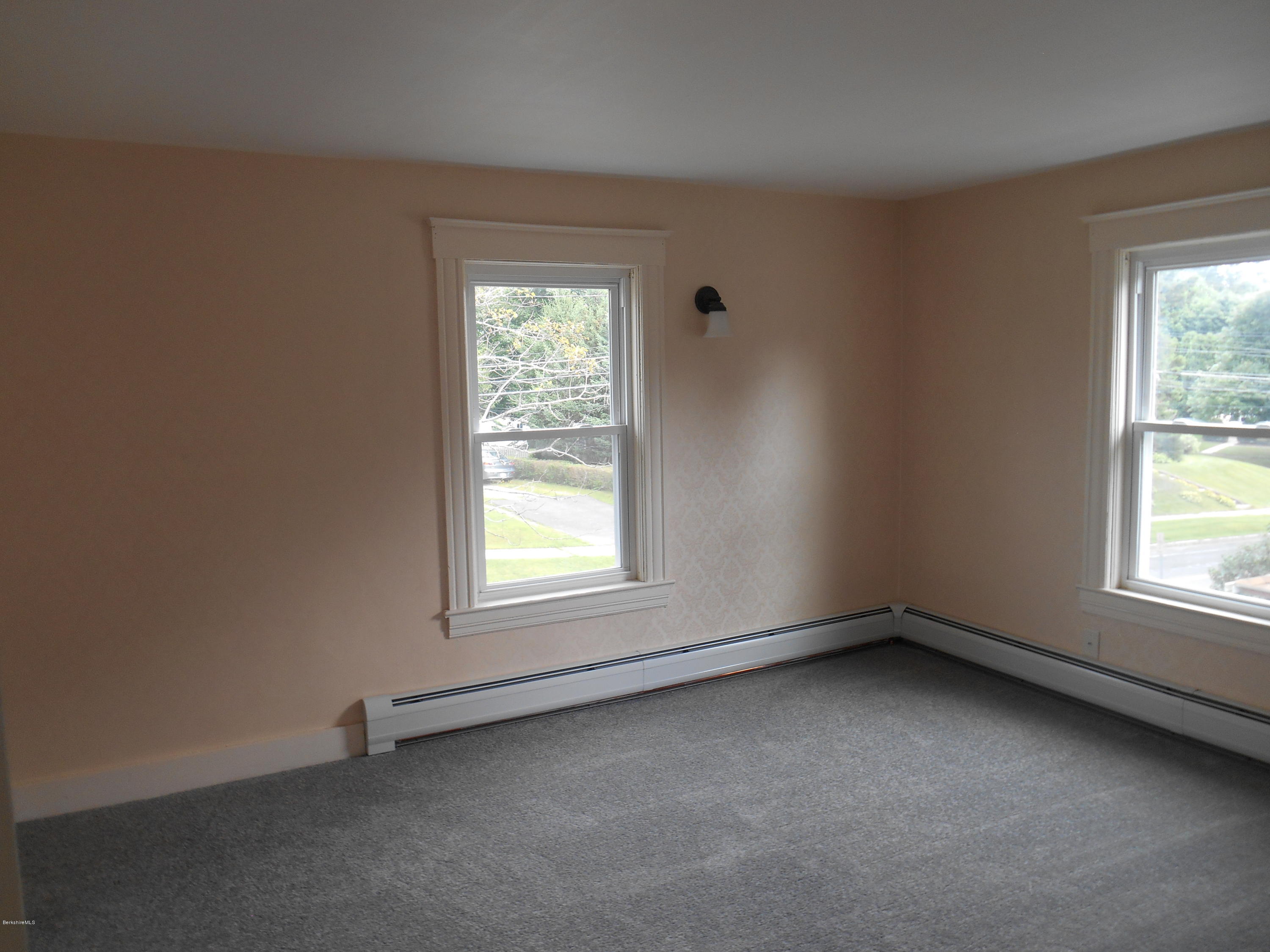189 Benedict Road Pittsfield, MA 01201 - Photo 7 of 12 DSCN6244