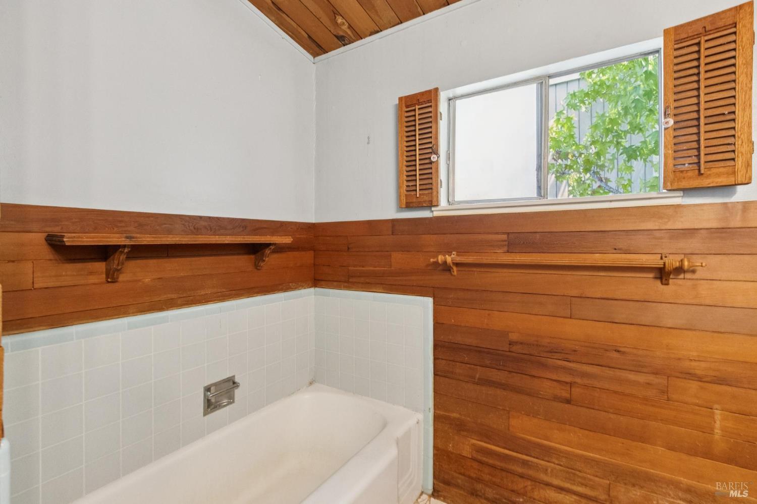 85 Rocca Drive Fairfax, CA 94930 - Photo 20 of 43