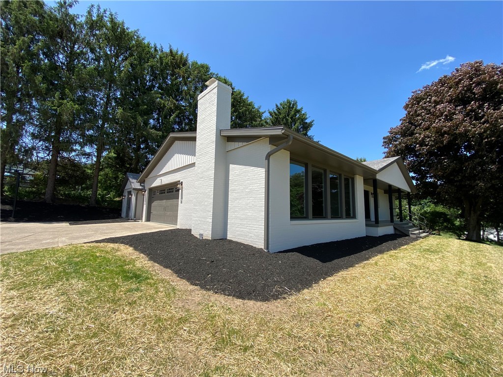3657 Batdorf Road Wooster, OH 44691 - Photo 2 of 25 Gallery Image 2