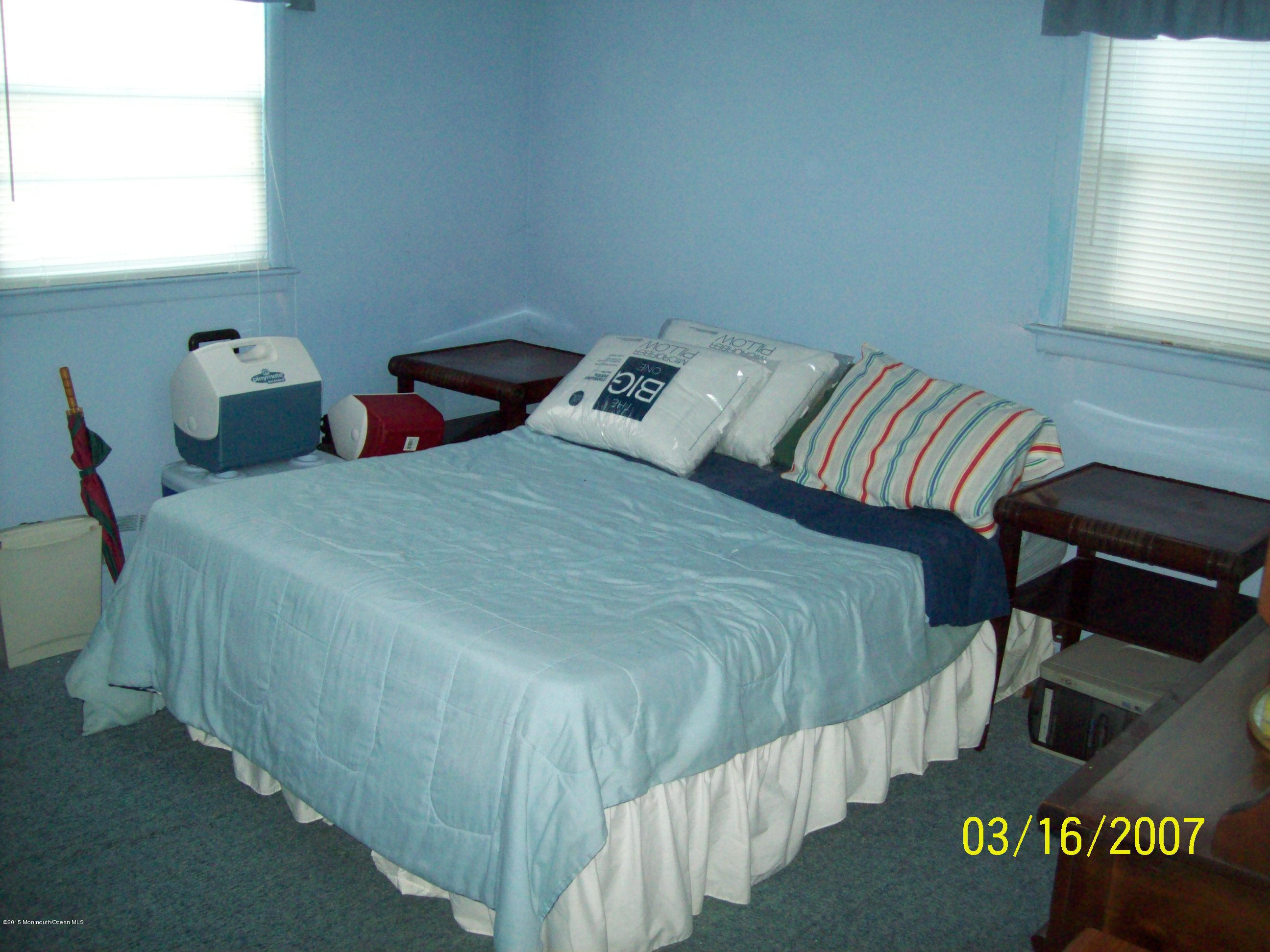 13 Westbrook Road Howell, NJ 07731 - Photo 7 of 12 100_1796