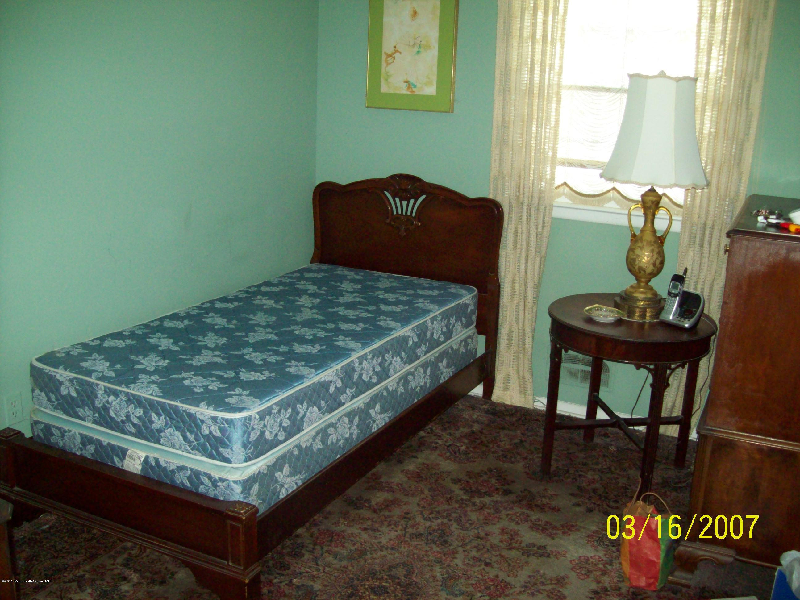 13 Westbrook Road Howell, NJ 07731 - Photo 8 of 12 100_1797