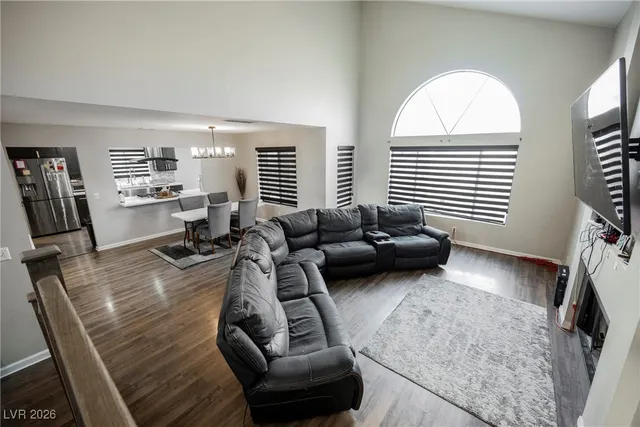 $450,000 | 8932 Beach Front Drive, Las Vegas, NV 89117