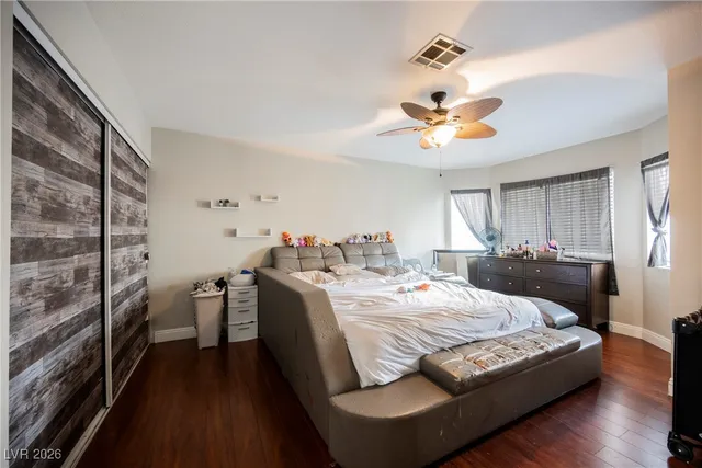 $450,000 | 8932 Beach Front Drive, Las Vegas, NV 89117