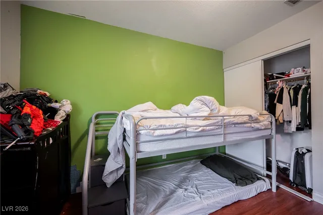 $450,000 | 8932 Beach Front Drive, Las Vegas, NV 89117