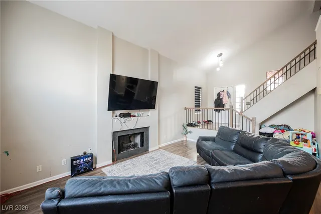 $450,000 | 8932 Beach Front Drive, Las Vegas, NV 89117