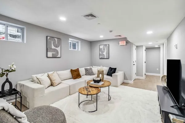 $6,500 | 16 Alston Street, Unit 16, Somerville, MA 02143