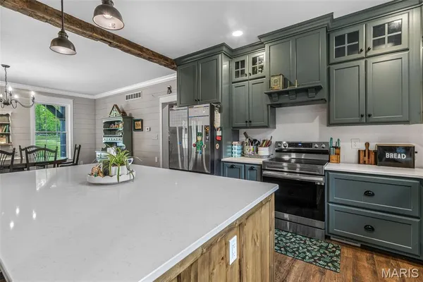 $750,000 | 13774 Mammoth Road, De Soto, MO 63020