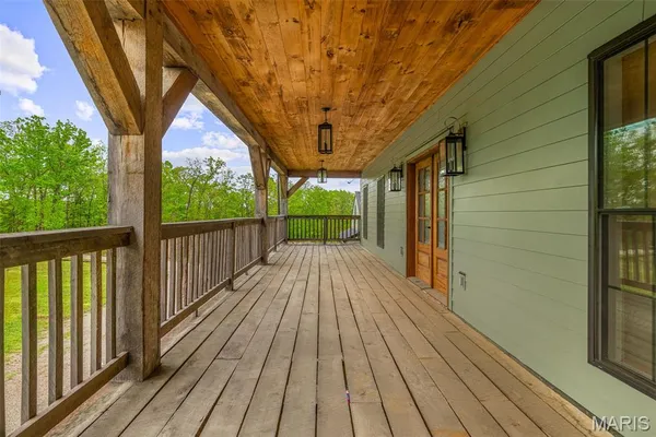 $750,000 | 13774 Mammoth Road, De Soto, MO 63020