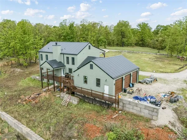 $750,000 | 13774 Mammoth Road, De Soto, MO 63020