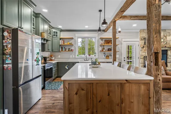 $750,000 | 13774 Mammoth Road, De Soto, MO 63020