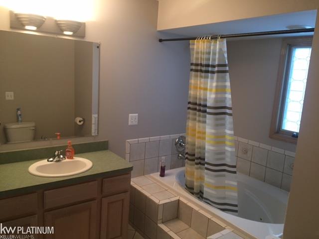 112 Kenyon Road Algonac, MI 48001 - Photo 18 of 26