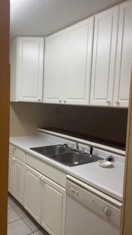 $70,000 | 12948 Nicollet Avenue, Unit 301, Burnsville, MN 55337