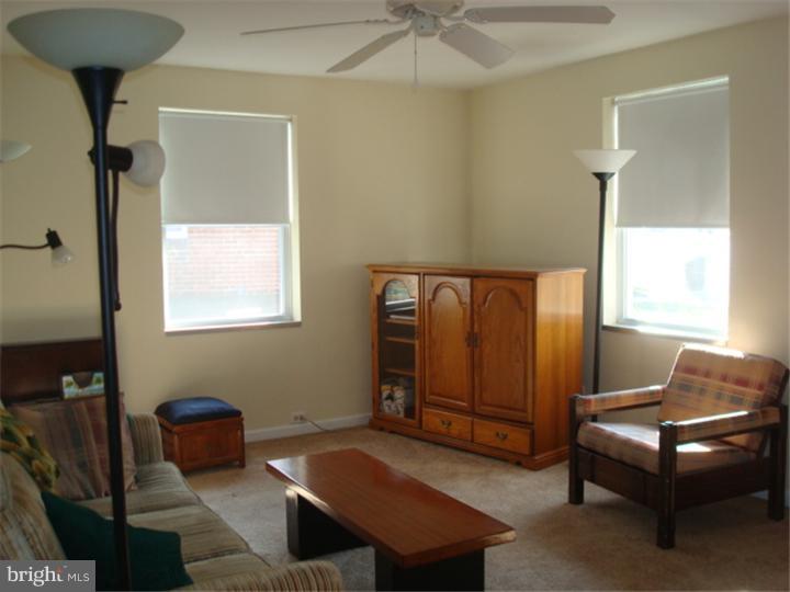 1442 Watson Road Sharon Hill, PA 19079 - Photo 2 of 18 Living Room