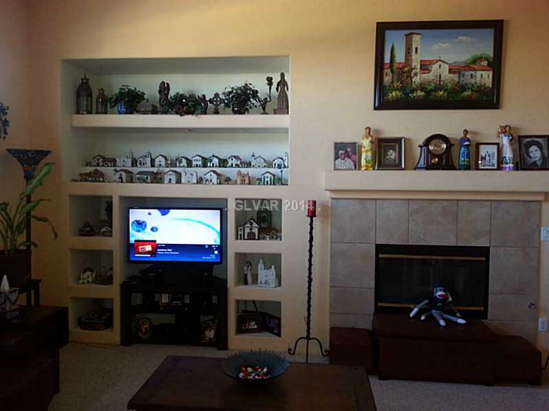 860 Wintersweet Road Henderson, NV 89015 - Photo 10 of 25 Property Photo.