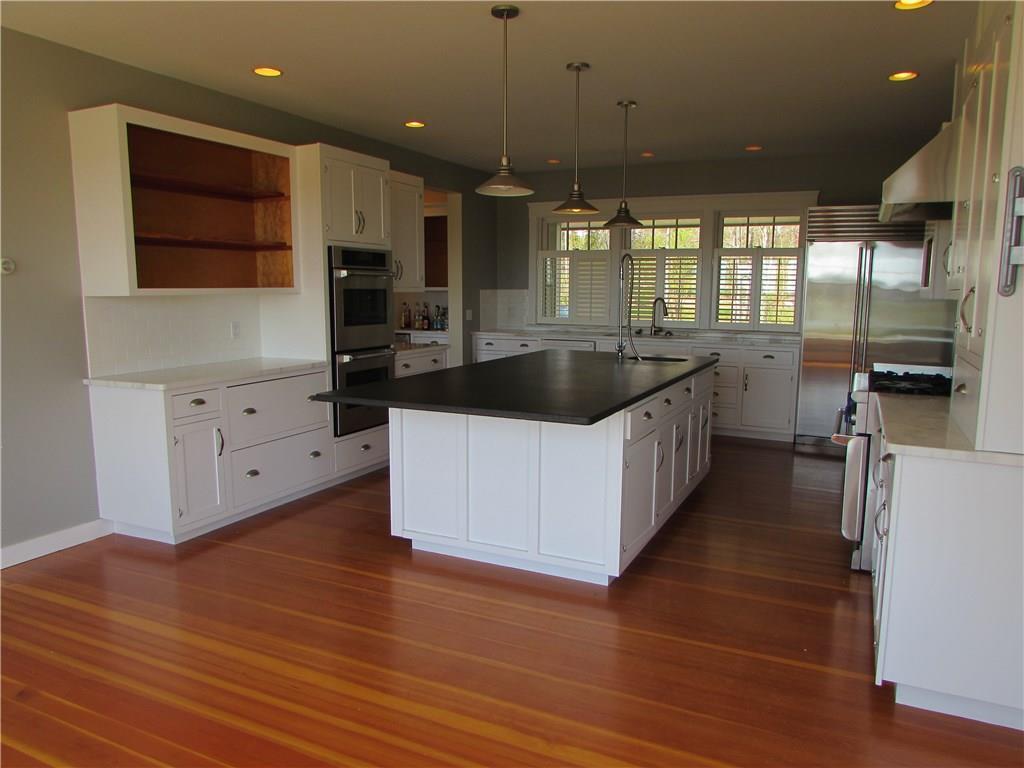 105 Battle Avenue Castine, ME 04421 - Photo 3 of 24 Photo