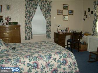 32 Sycamore Road Havertown, PA 19083 - Photo 8 of 12 Bedroom 2