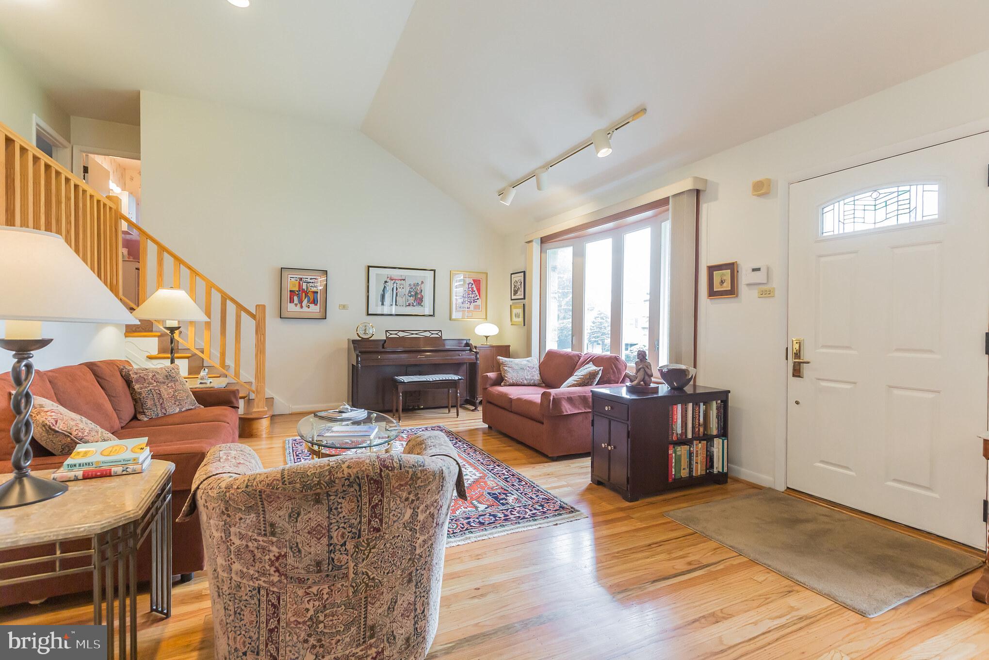 519 Pinetree Road Jenkintown, PA 19046 - Photo 6 of 30 Gallery Image 6
