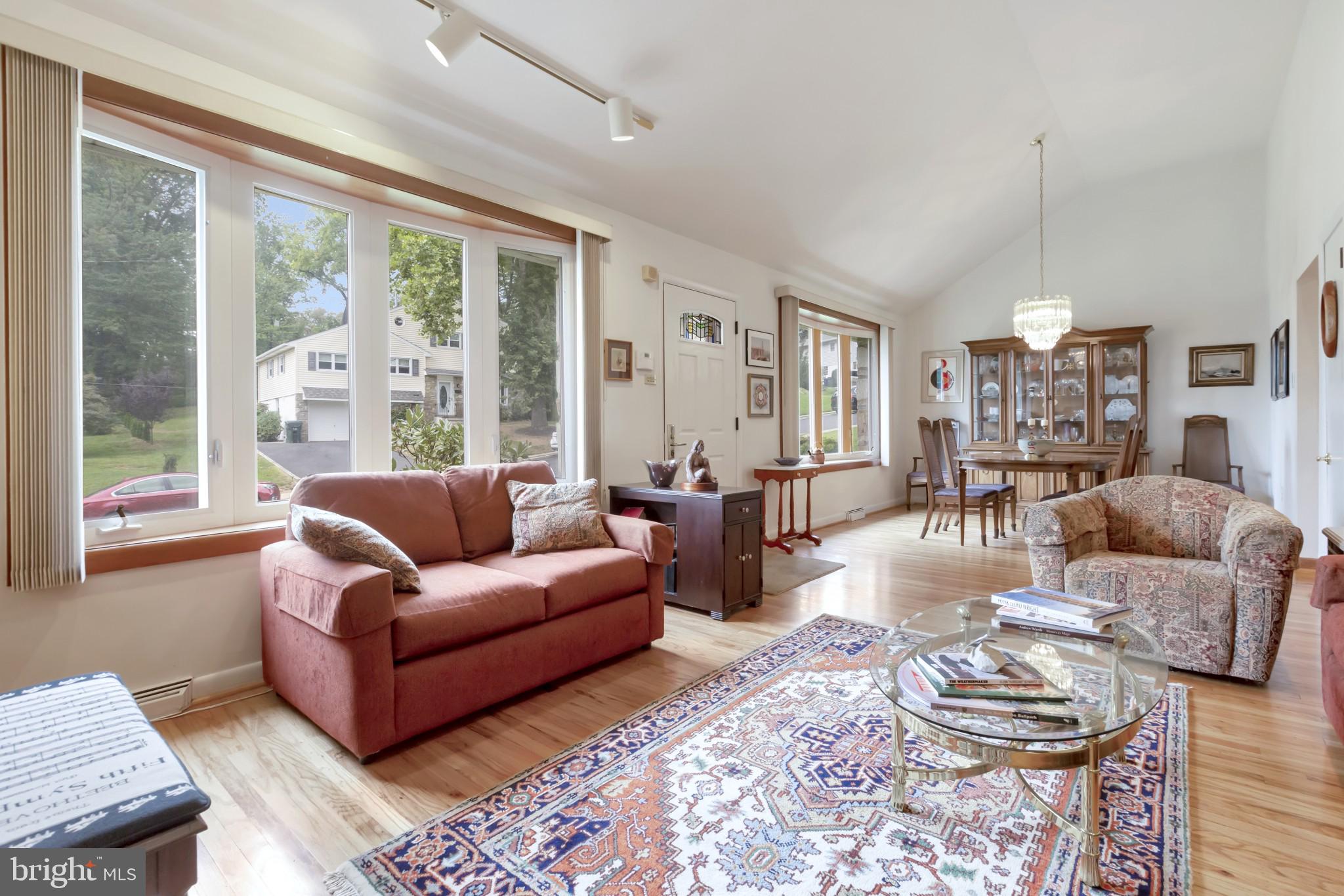 519 Pinetree Road Jenkintown, PA 19046 - Photo 7 of 30 Gallery Image 7