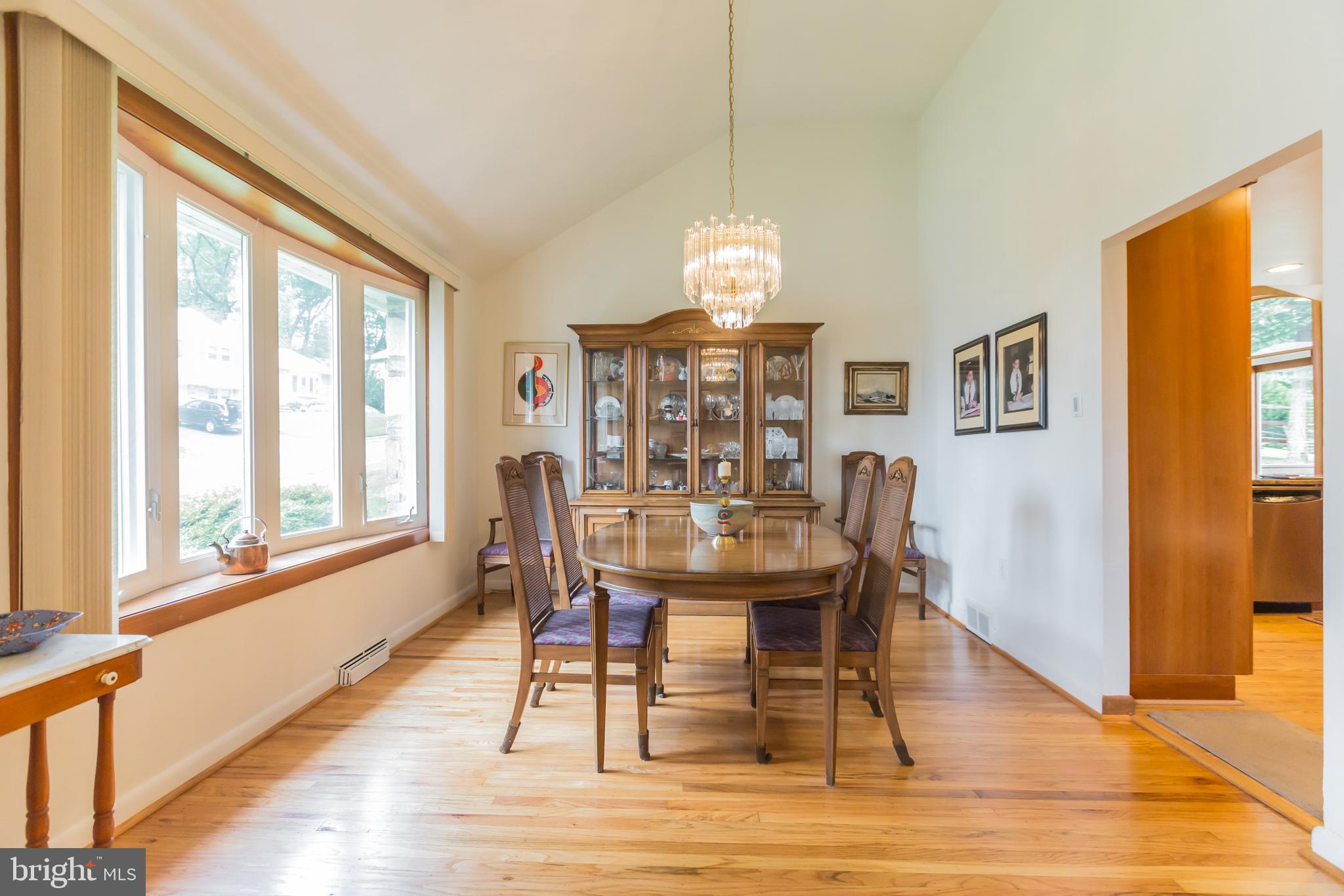 519 Pinetree Road Jenkintown, PA 19046 - Photo 9 of 30 Gallery Image 9