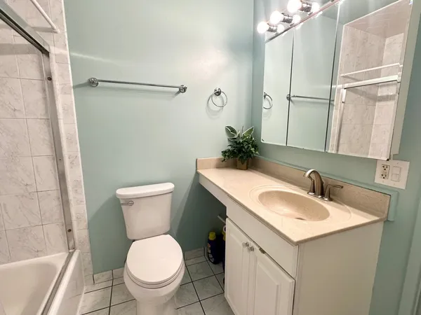 $159,000 | 2431 East Brandenberry Court, Unit 2O, Arlington Heights, IL 60004