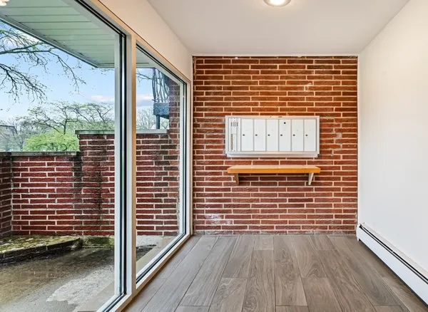 $159,000 | 2431 East Brandenberry Court, Unit 2O, Arlington Heights, IL 60004