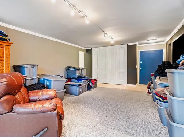 $159,000 | 2431 East Brandenberry Court, Unit 2O, Arlington Heights, IL 60004