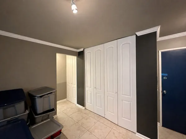 $159,000 | 2431 East Brandenberry Court, Unit 2O, Arlington Heights, IL 60004