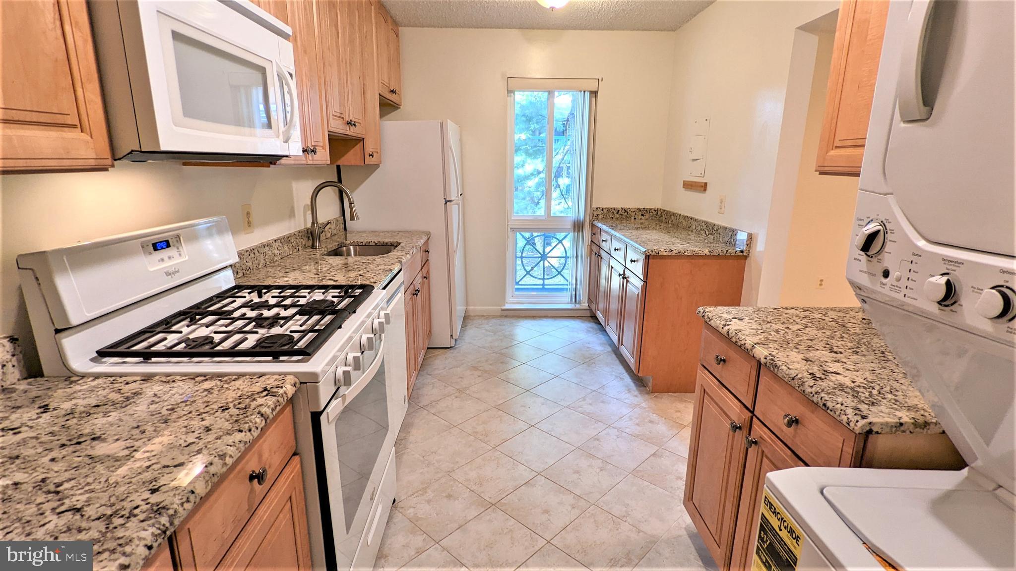 11808 Breton Court, Unit 21B Reston, VA 20191 - Photo 13 of 43
