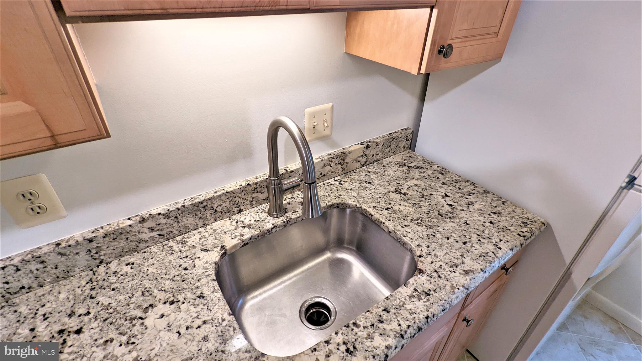 11808 Breton Court, Unit 21B Reston, VA 20191 - Photo 16 of 43