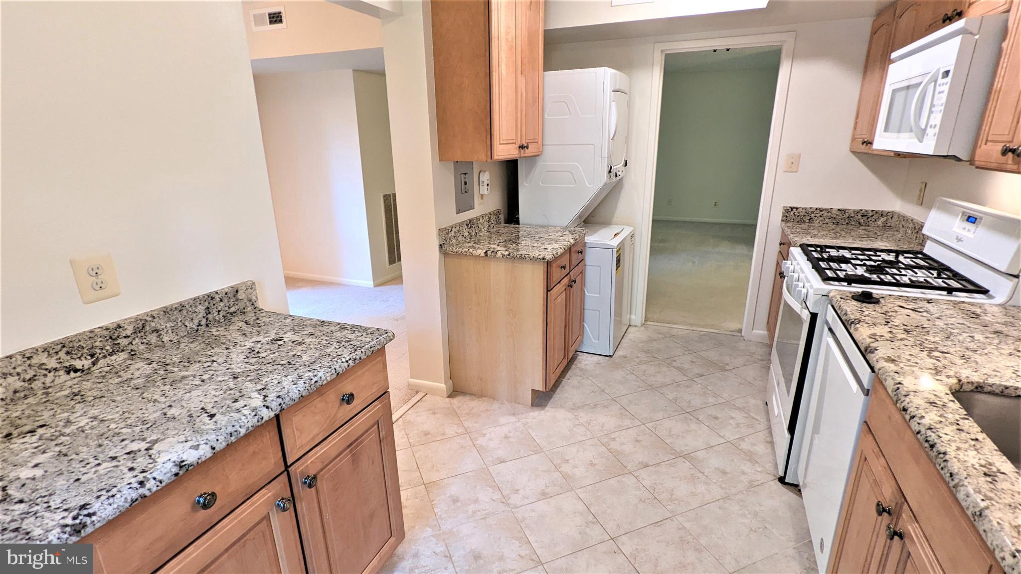 11808 Breton Court, Unit 21B Reston, VA 20191 - Photo 17 of 43