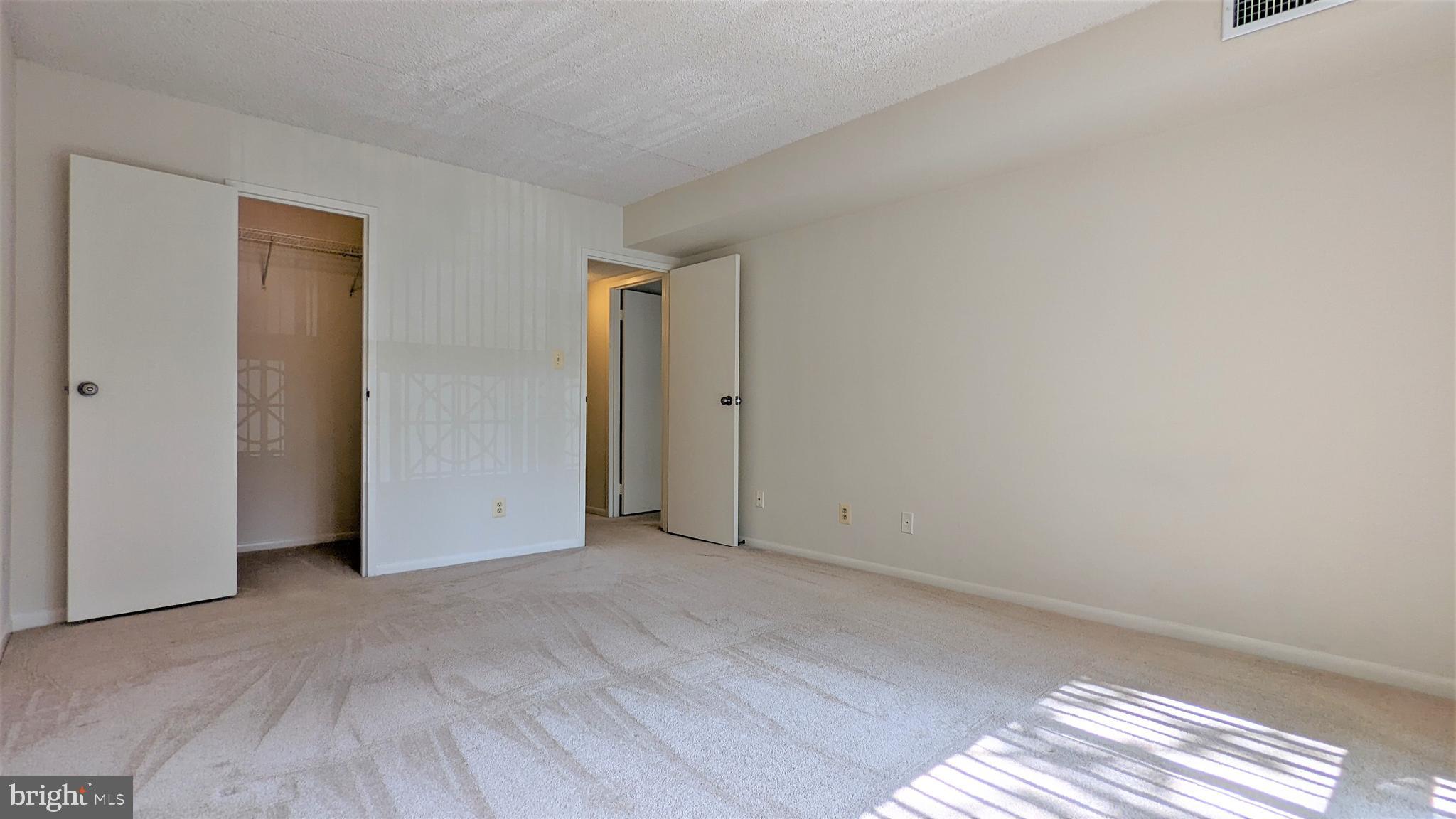 11808 Breton Court, Unit 21B Reston, VA 20191 - Photo 26 of 43