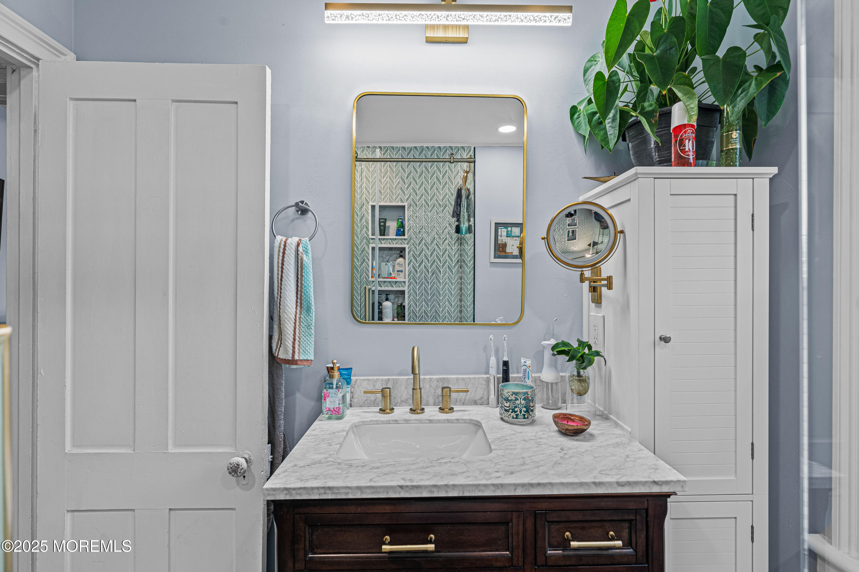 14 Elizabeth Street Keyport, NJ 07735 - Photo 23 of 46 14 Elizabeth Interiors (20 of 23)