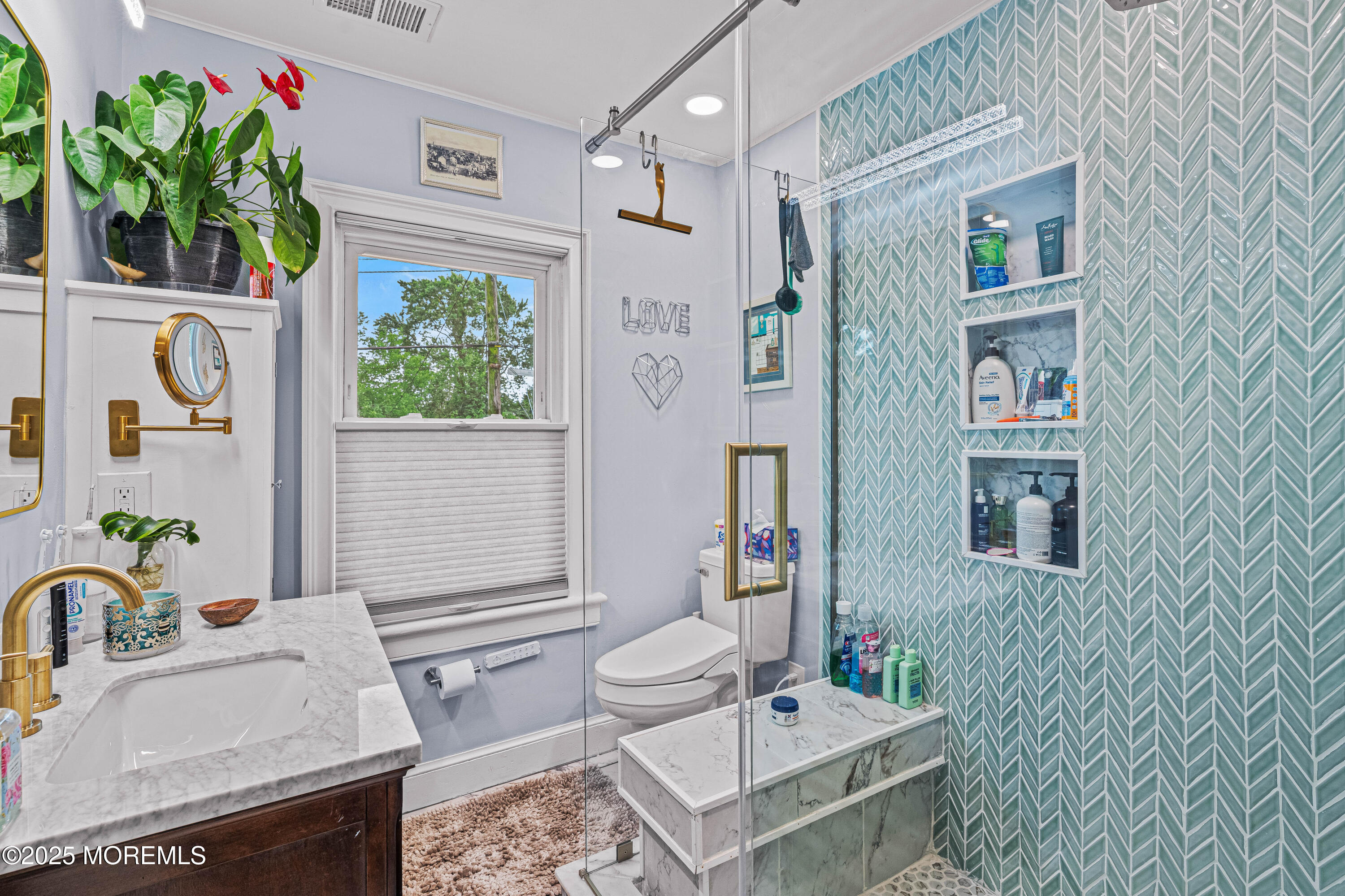 14 Elizabeth Street Keyport, NJ 07735 - Photo 24 of 46 14 Elizabeth Interiors (21 of 23)