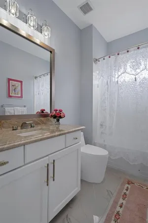 $1,130,000 | 15630 North Himes Avenue, Tampa, FL 33618