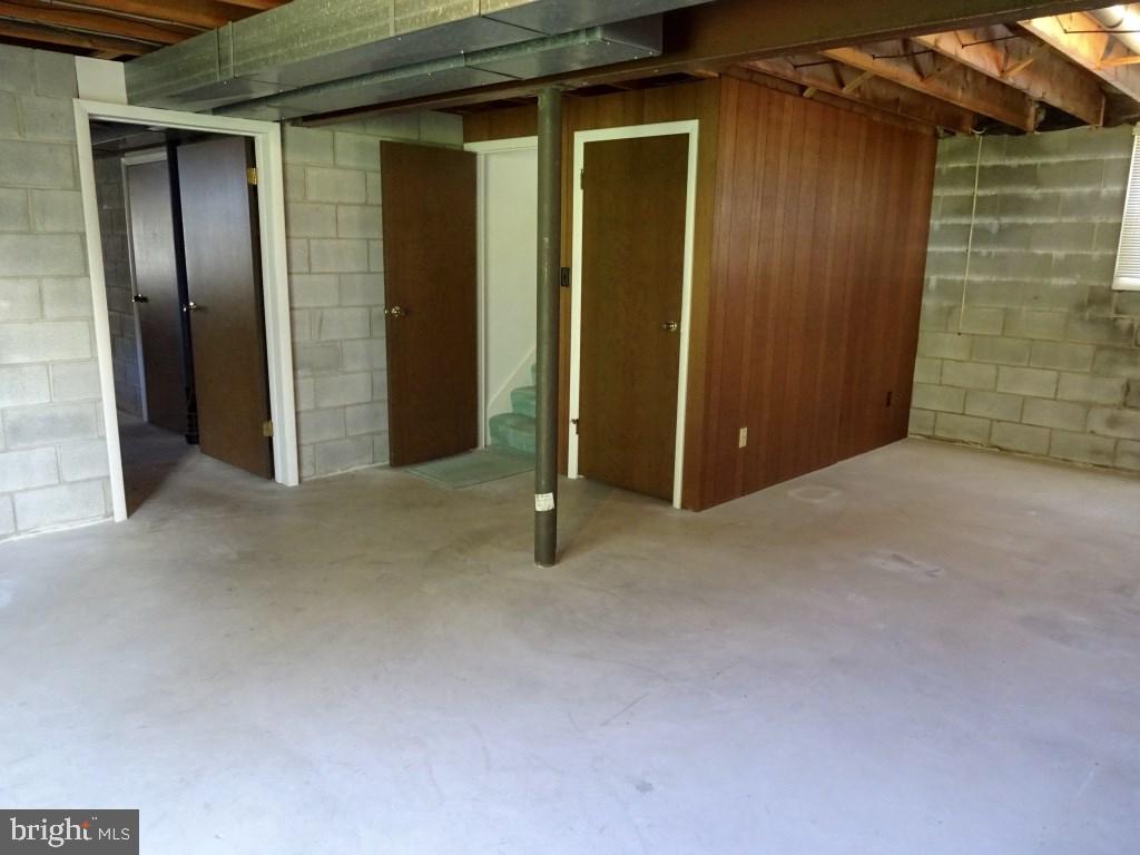 9 Logan Heights Road York, PA 17403 - Photo 31 of 35 Gallery Image 31