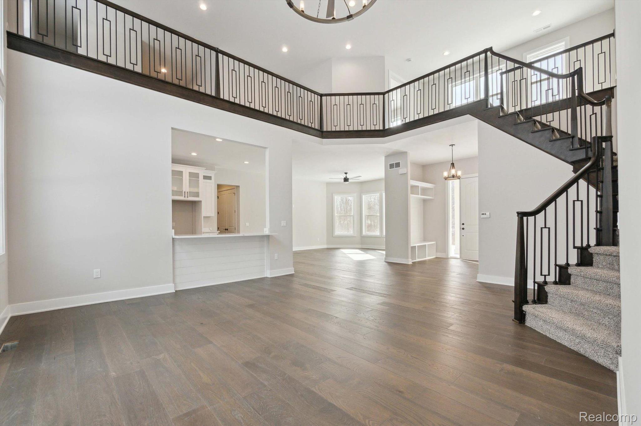 78 South Rochester Road Oakland, MI 48363 - Photo 11 of 43 Gallery Image 11