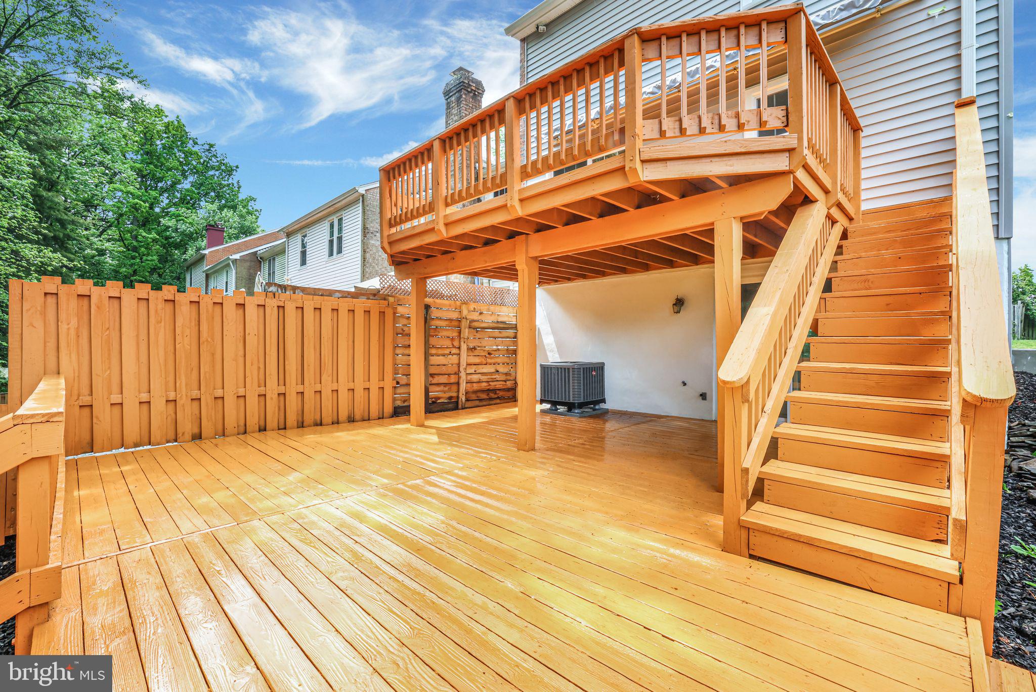 7760 Euclid Way Springfield, VA 22153 - Photo 44 of 50 a view of an indoor basketball court