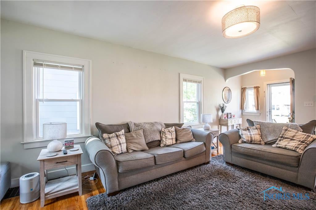 3948 Garrison Road Toledo, OH 43613 - Photo 5 of 33 Gallery Image 5