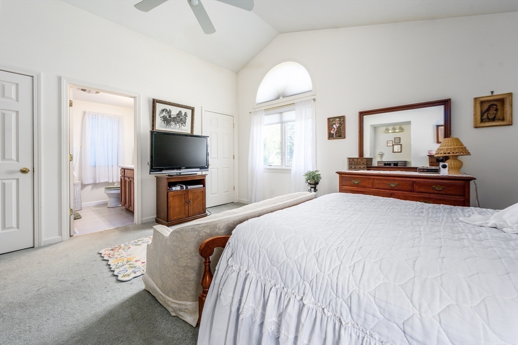 7 Masters Court, Unit 464 Mashpee, MA 02649 - Photo 16 of 33