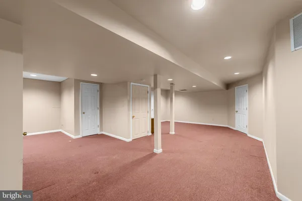 $735,000 | 21 Pemberton Lane, East Windsor, NJ 08520