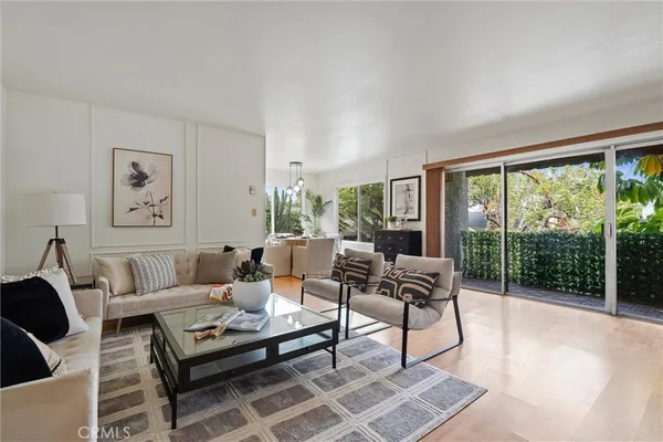 $630,000 | 372 Carroll, Unit 201, Long Beach, CA 90814