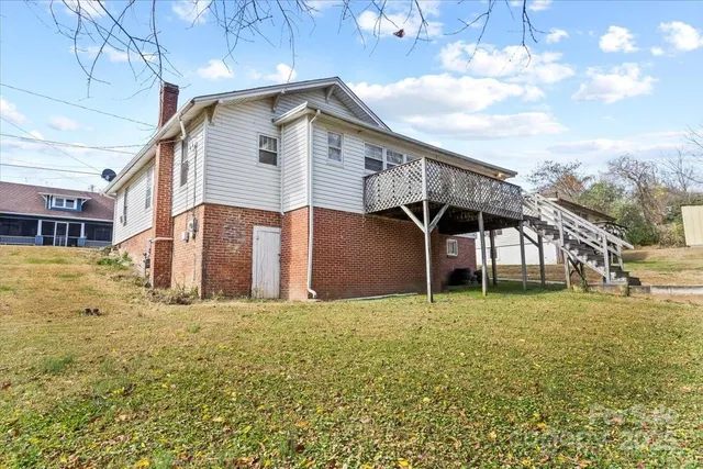 $150,000 | 412 Wilson Street Northwest, Lenoir, NC 28645