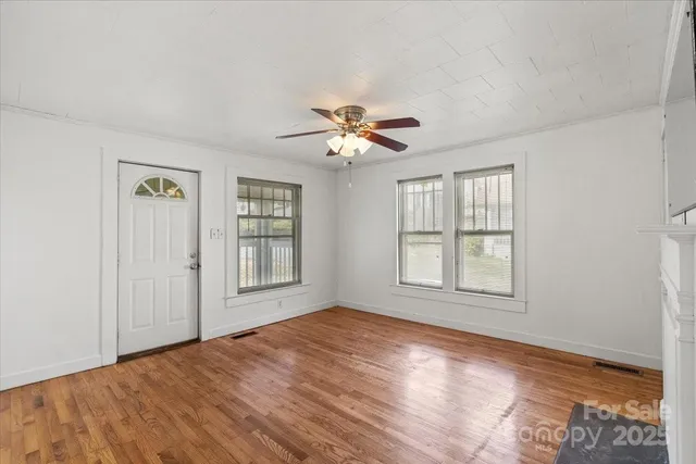 $150,000 | 412 Wilson Street Northwest, Lenoir, NC 28645