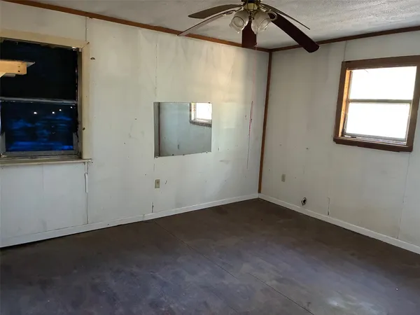 $159,000 | 116 Flaming Oak Drive, Bastrop, TX 78602