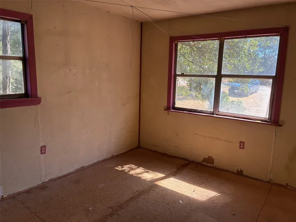 $159,000 | 116 Flaming Oak Drive, Bastrop, TX 78602