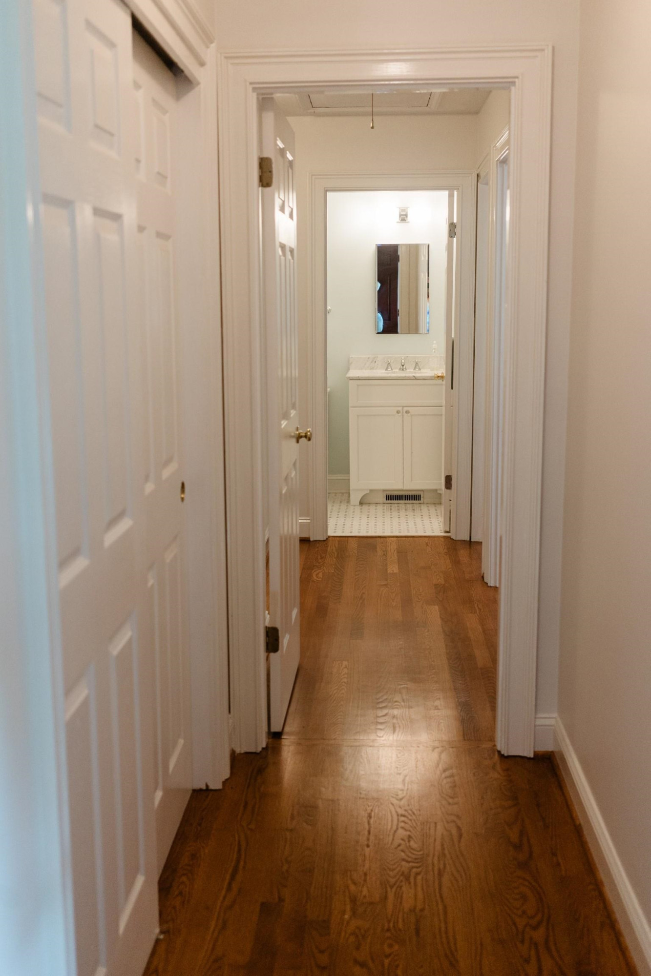 423 East Rowan Street Raleigh, NC 27609 - Photo 4 of 20 Photo 4